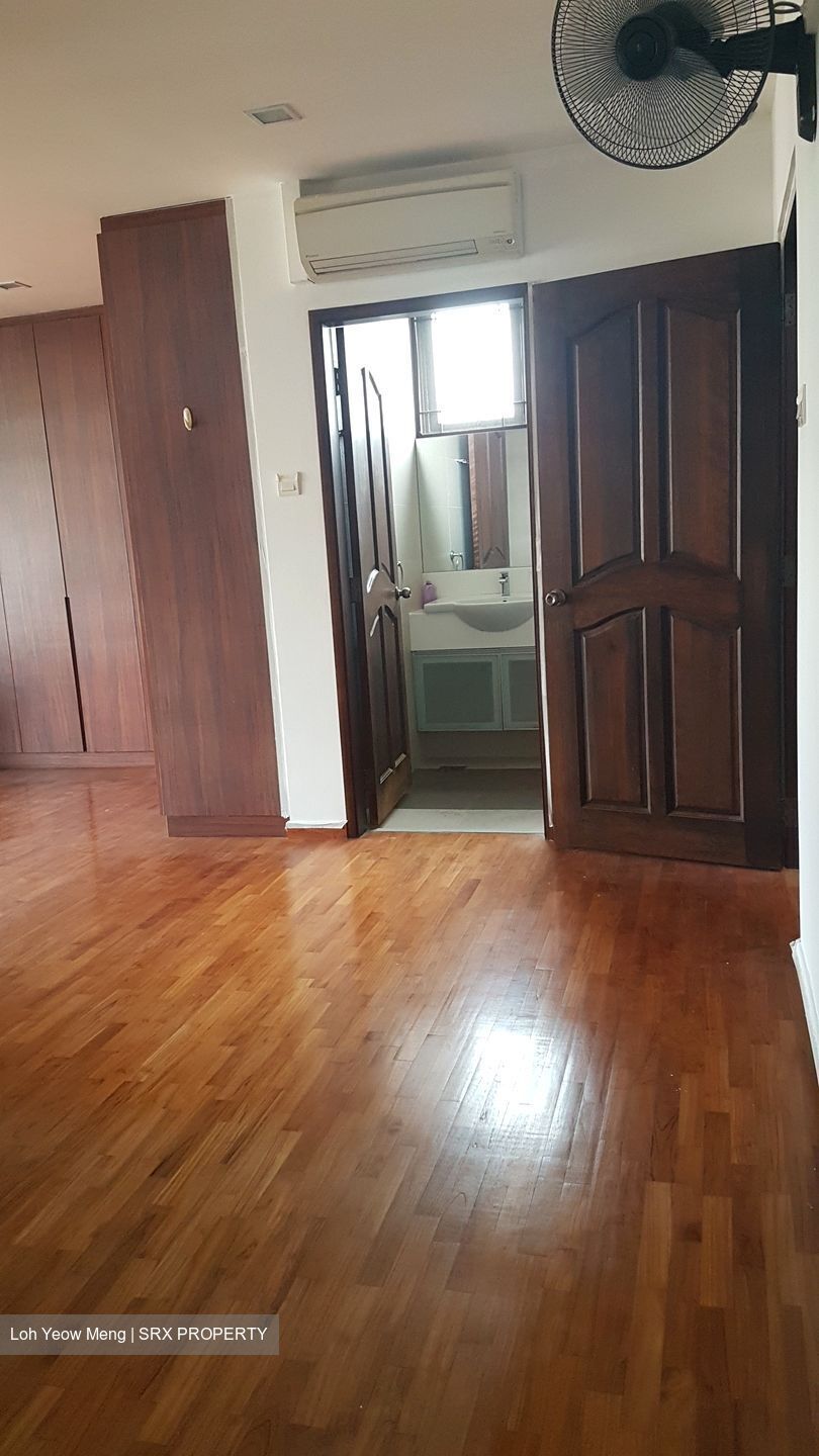 Kew Cottages (D16), Terrace #350630771